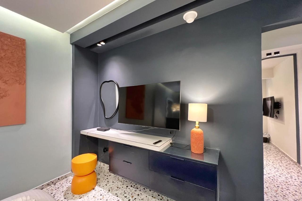 The 1 Bdr Cobalt Cube 5 Min To Cai Airport * Cairo